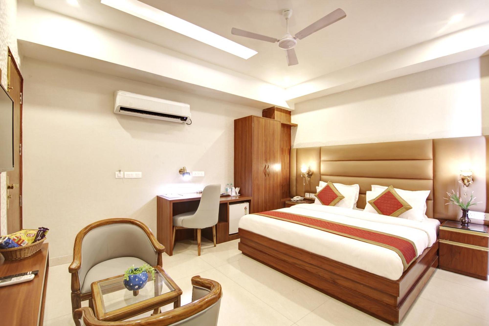 Marks Hotel & Banquet Noida Exteriér fotografie