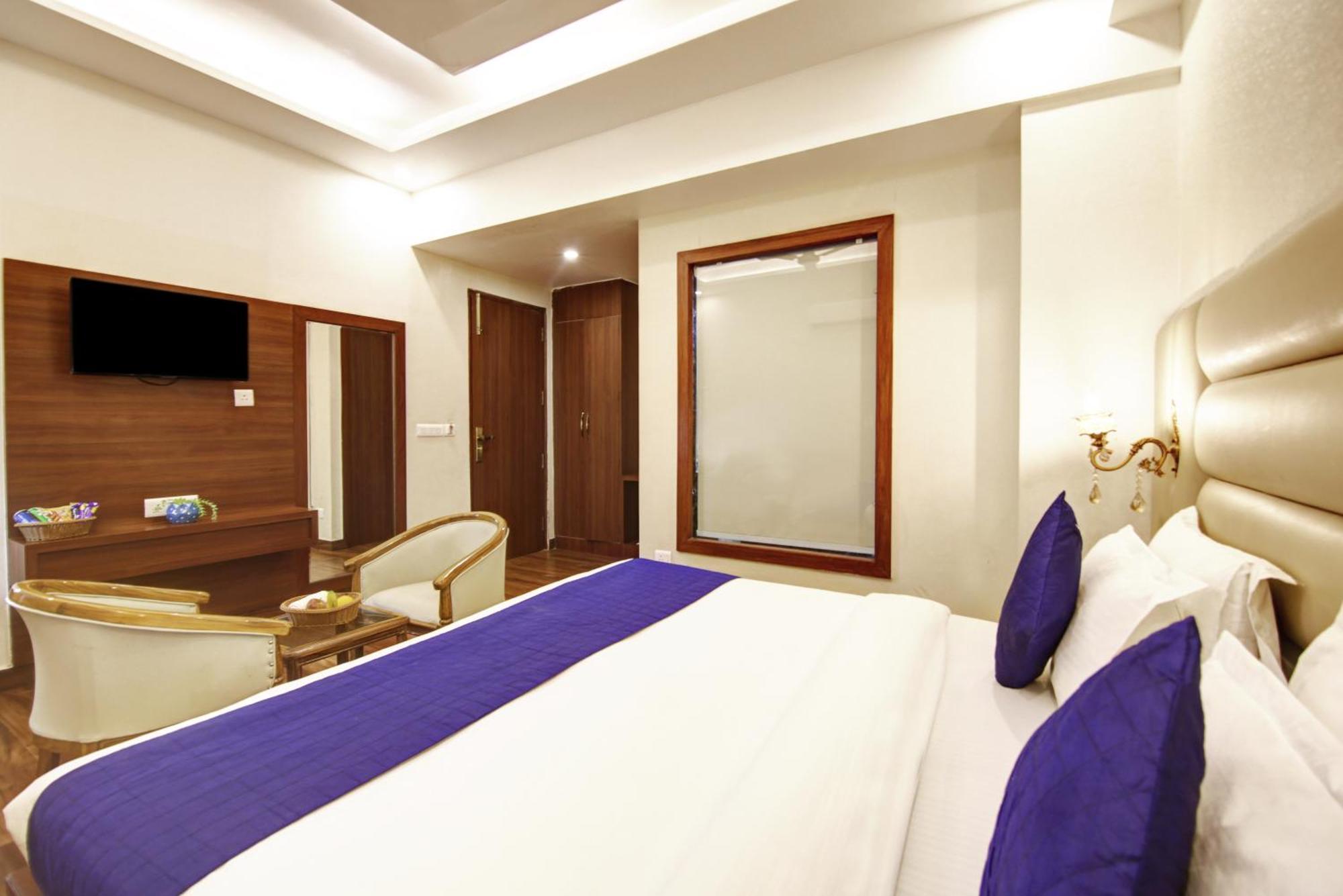 Marks Hotel & Banquet Noida Exteriér fotografie