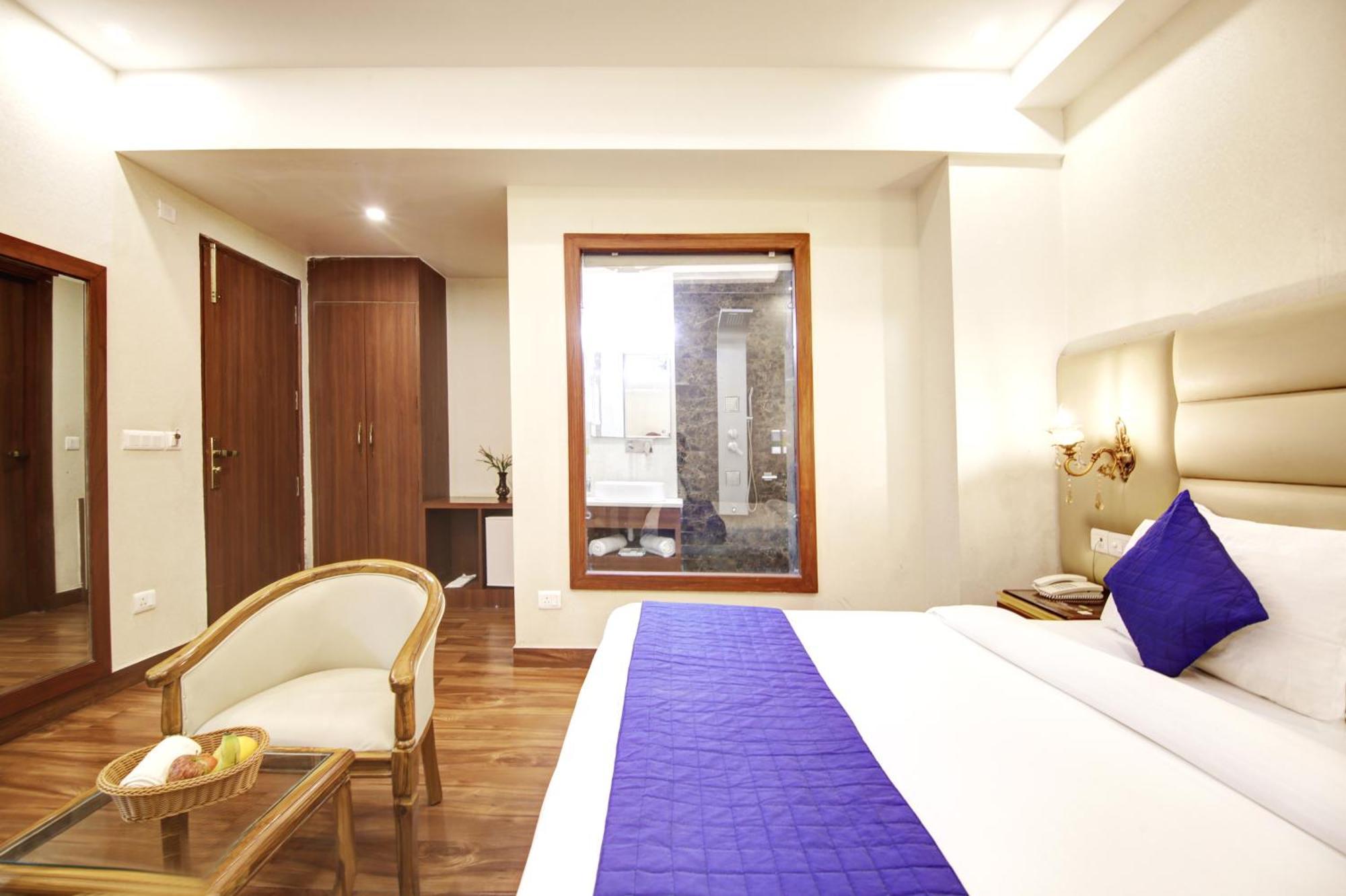 Marks Hotel & Banquet Noida Exteriér fotografie