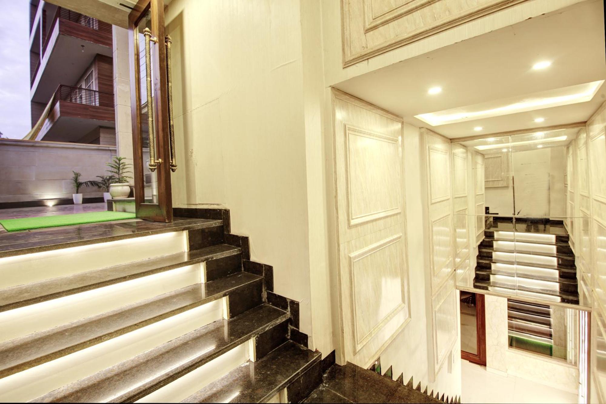 Marks Hotel & Banquet Noida Exteriér fotografie